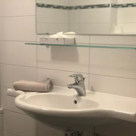 Eberharter Apartment *