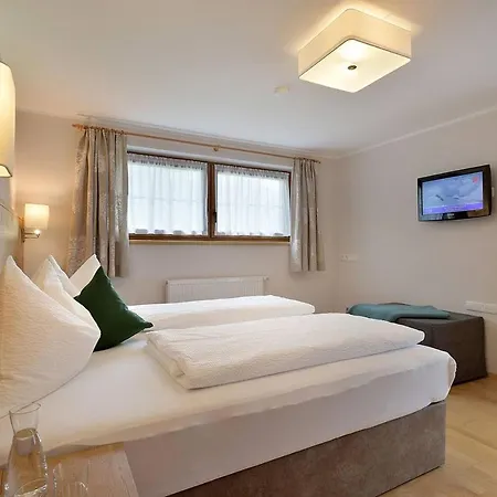 Eberharter Apartamento *