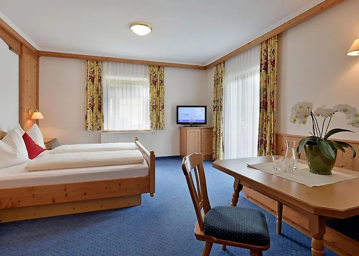 Eberharter Apartman *